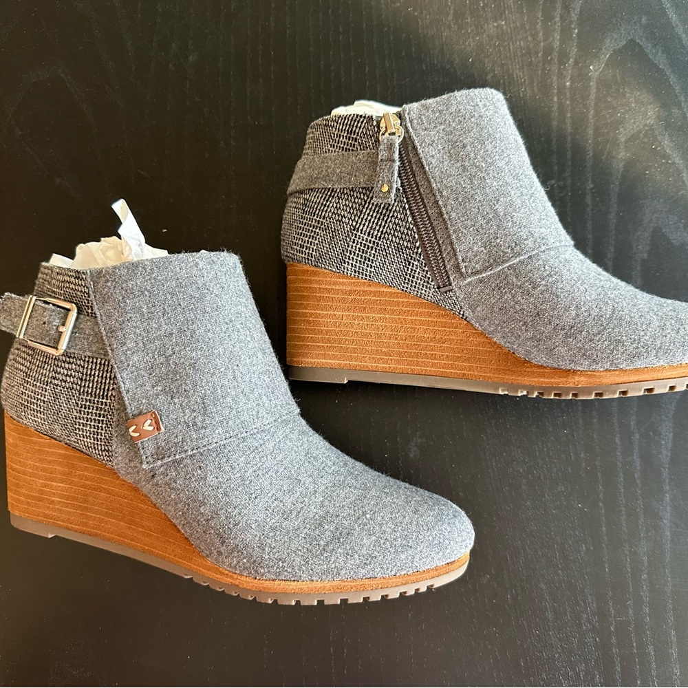 Dr. Scholl’s ankle boots